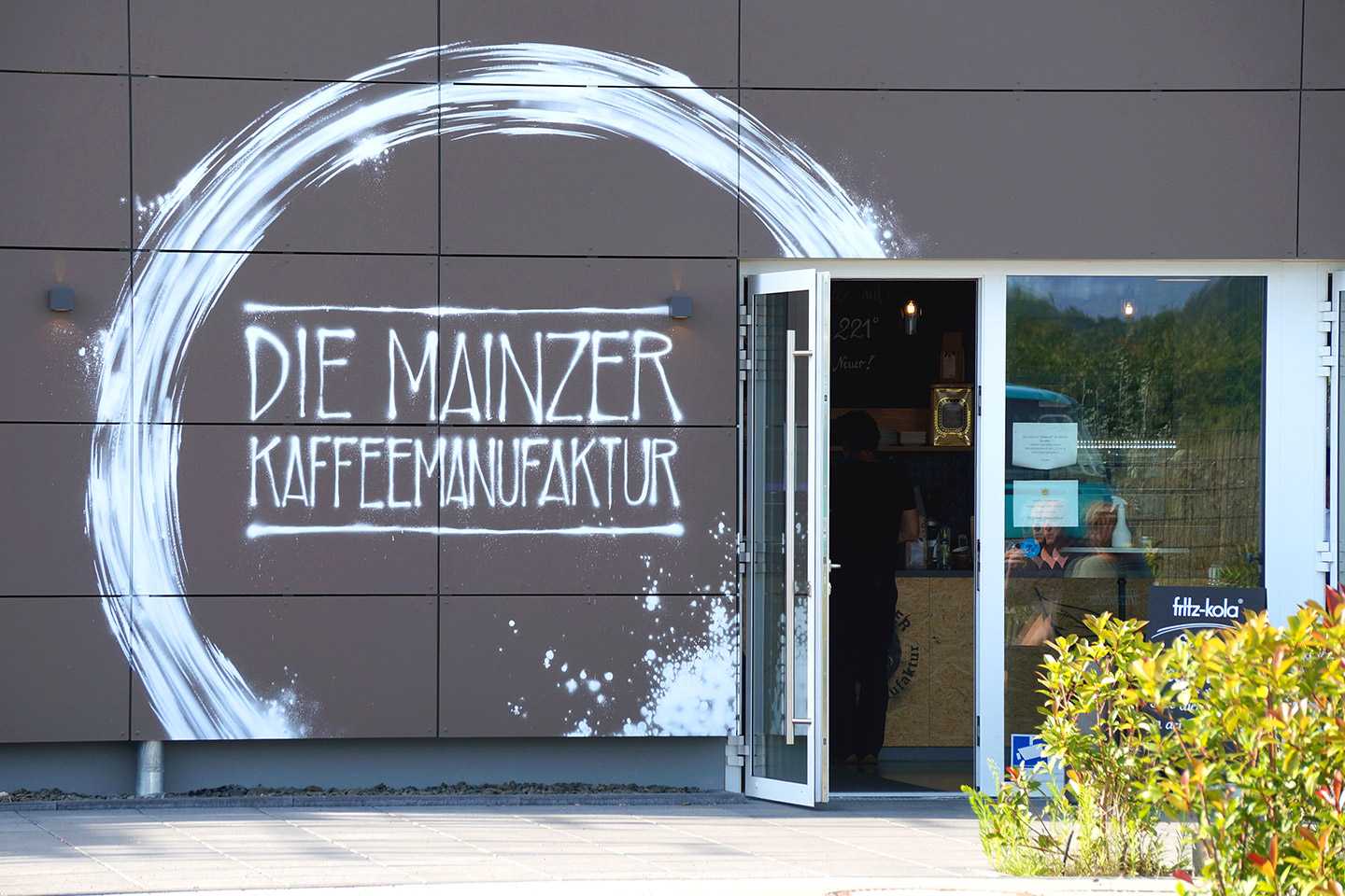 Außenfassade der Mainzer Kaffeemanufaktur